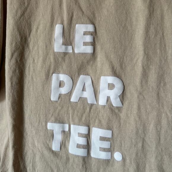 Le Par Tee Crew Neck Statement Tee Beige Size Large - Picture 2 of 4